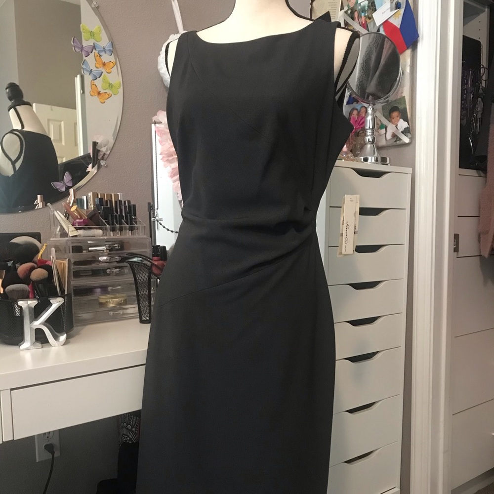 NWT Kenneth Cole business sleeveless dress - Sz 6